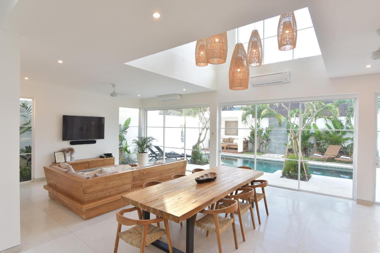 Villa Cruz Close To Finns Beach Club Canggu  Bagian luar foto